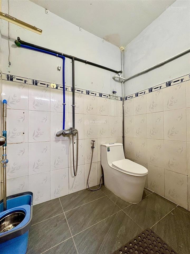 Hiếm mặt tiền trần thủ độ  quận tân phú  đường rộng 14m thông tứ phía  kd đỉnh