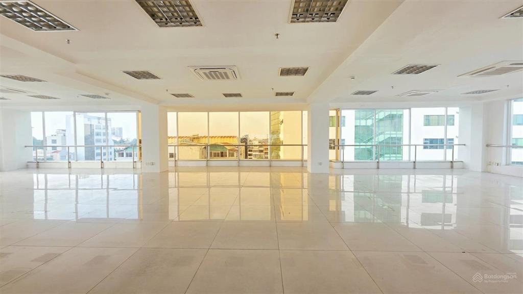 Cho thuê văn phòng 10$+3pql khu k300 gần sân bay tân bình 80150300m2 ( cắt sàn theo nhu cầu)