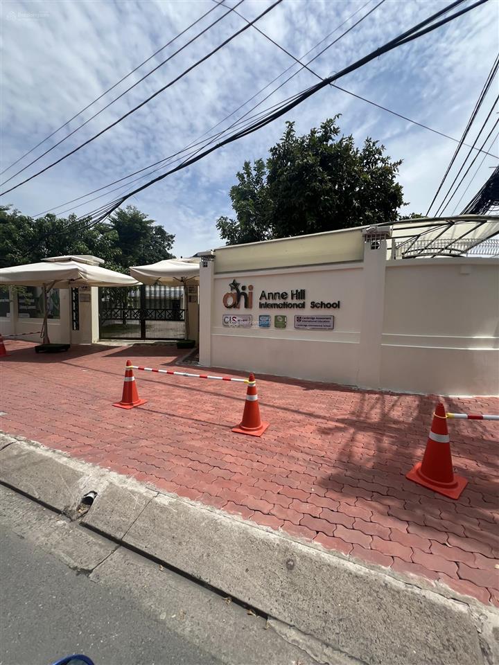 Giá tốt trước tết. khu an ninh yên tĩnh 5x26m. tdt 130m. cách metro rạch chiếc 200m