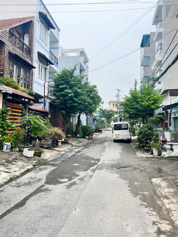 Bán đất 4.1x13.5m cư xá điện lực tp thủ đức.