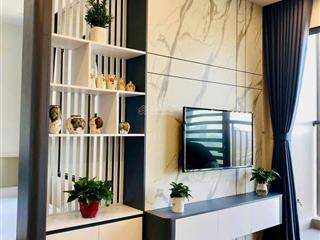 Chính chủ cho thuê căn hộ studio 36m2. nội thất luxury 6.5tr/th tại vinhomes ocean park