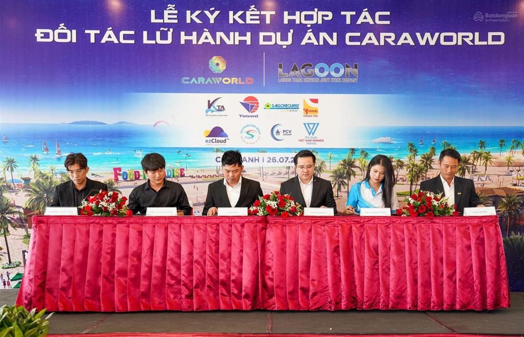 Bán shophouse para sol  caraworld, 4 tầng, đường 24m thuận tiện kinh doanh, sẵn nhà, sẵn sổ hồng