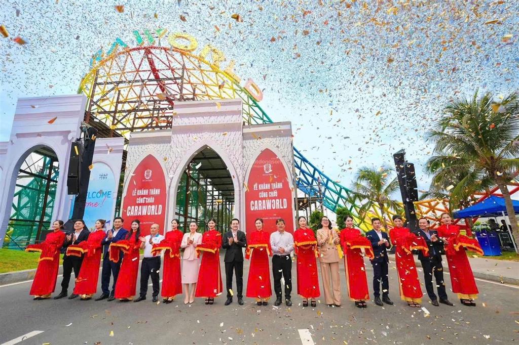 Bán shophouse para sol  caraworld, 4 tầng, đường 24m thuận tiện kinh doanh, sẵn nhà, sẵn sổ hồng