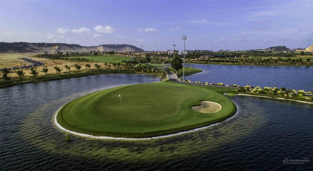 Bán shophouse para sol  caraworld, 4 tầng, đường 24m thuận tiện kinh doanh, sẵn nhà, sẵn sổ hồng