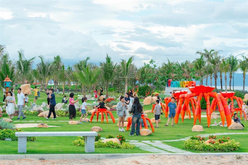 Bán shophouse para sol  caraworld, 4 tầng, đường 24m thuận tiện kinh doanh, sẵn nhà, sẵn sổ hồng