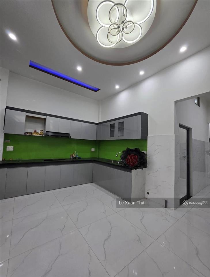 Bán gấp mt hàn hải nguyên p2 q11, 4 tầng, 4.2x16m, nở hậu. nhỉnh 14 tỷ  kinh doanh đỉnh