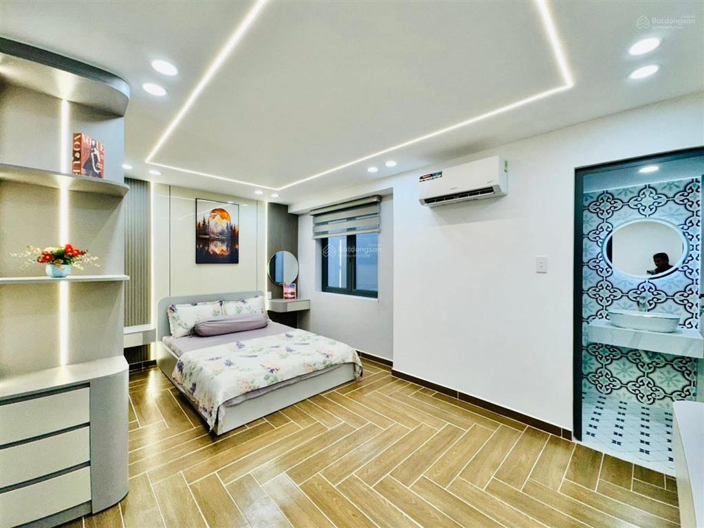 Chính chủ cấn bán gấp ra căn đẹp nguyễn văn thủ, p đa kao, q1, 75.5m2,giá 4ty330, sổ hồng riêng