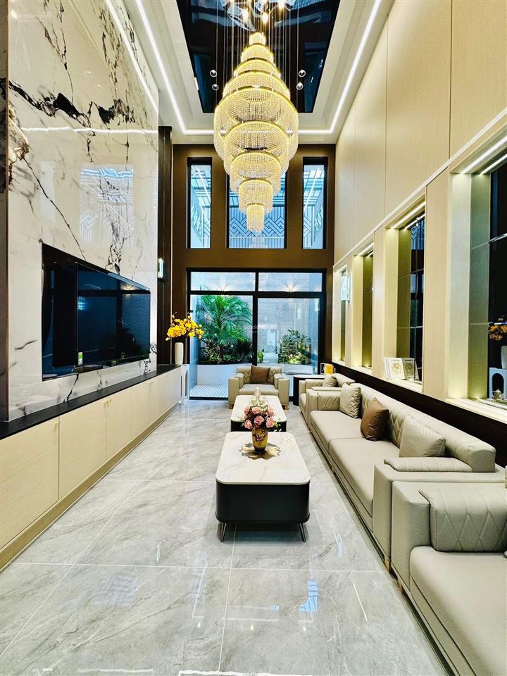 Chính chủ cần bán ngộp gấp ra căn trương quyền, p. võ thị sáu, q3, 96m2,giá 5 tỷ 230, sổ hồng riêng