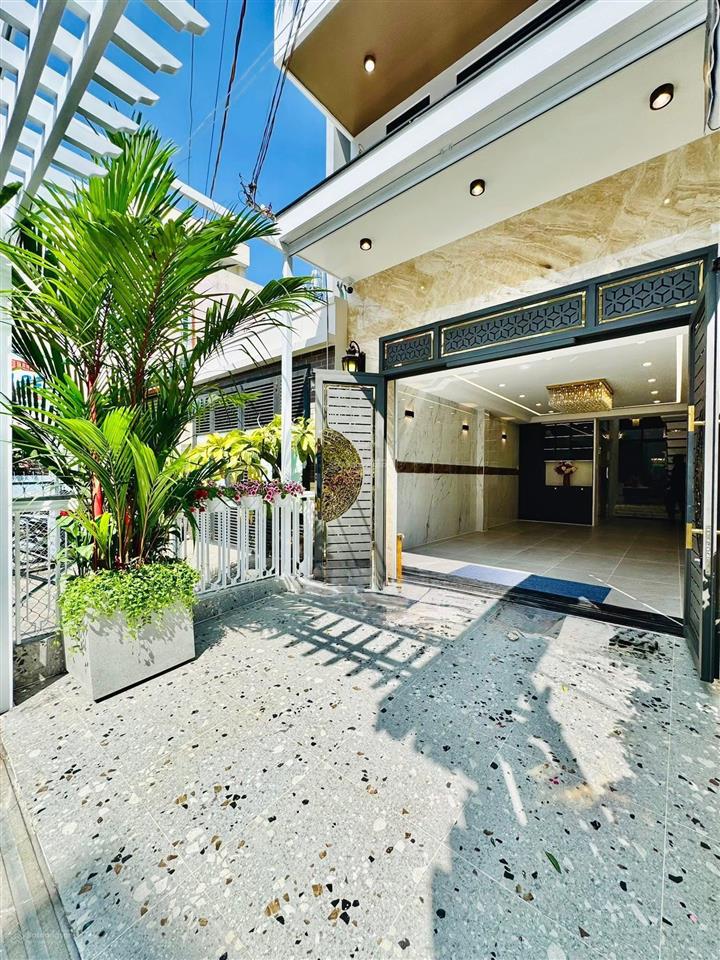 Chính chủ cần bán ngộp gấp ra căn trương quyền, p. võ thị sáu, q3, 96m2,giá 5 tỷ 230, sổ hồng riêng