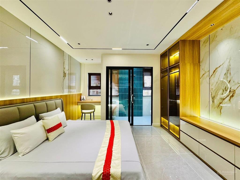 Kẹt chút về tài chính cần bán gấp căn chính chủ hòa hưng, p12, q3, 84m2,giá 4ty260, sổ hồng riêng