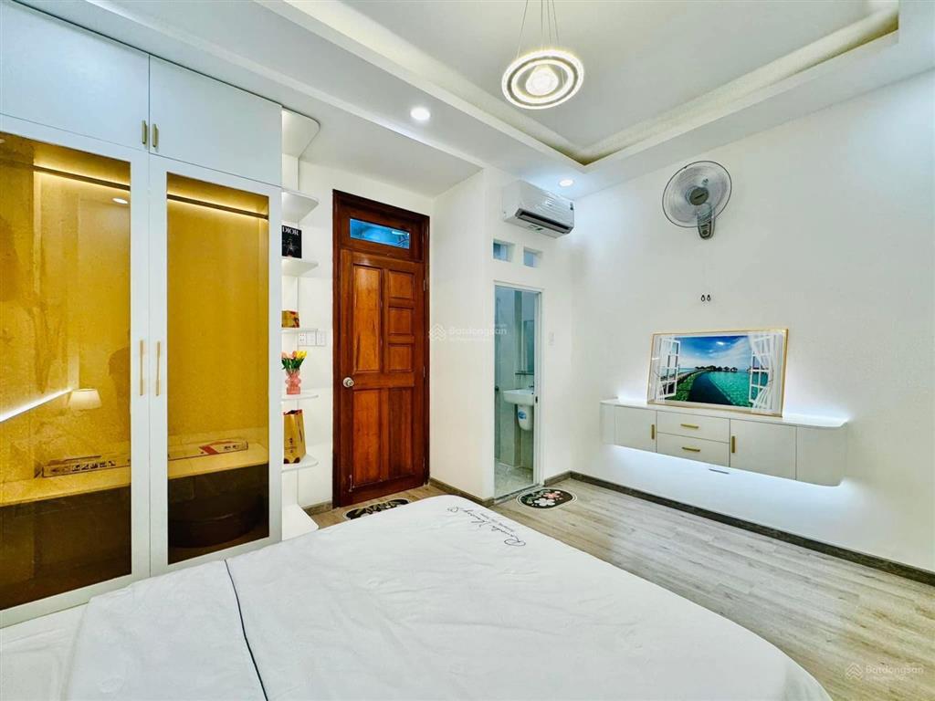 Cần bán gấp căn chính chủ trung tâm q1, cây điệp, p. đa kao, q1, 52m2,  sổ hồng riêng