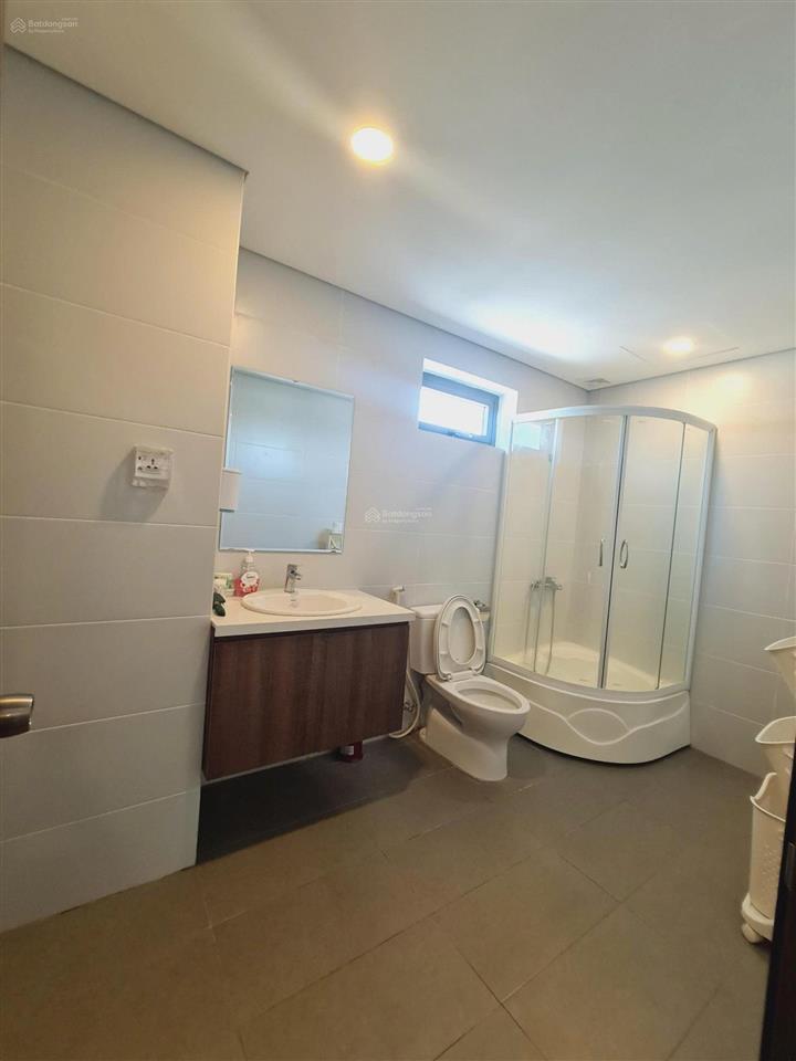 Bán cc sơn trà ocean view, 3,6 tỷ, 75m2, 2pn, 2wc, đầy đủ nội thất, ở đà nẵng