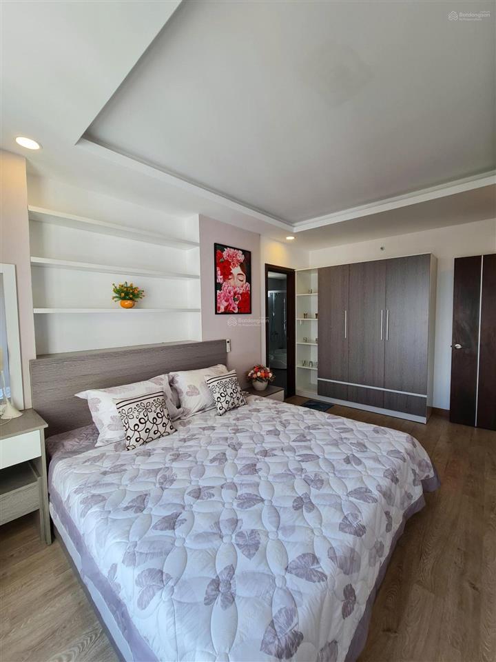 Bán cc sơn trà ocean view, 3,6 tỷ, 75m2, 2pn, 2wc, đầy đủ nội thất, ở đà nẵng