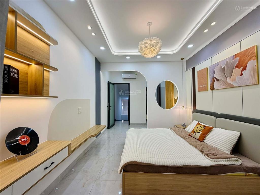 Mt xe tải tránh ngay phạm văn đồng, gv  nhà mới xây 6 tầng full nt  60m2  giảm sâu chỉ 9.1 tỷ tl