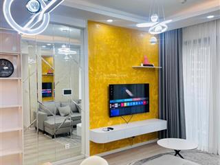 Lumière boulevard căn 2pn view trực diện sông tắc