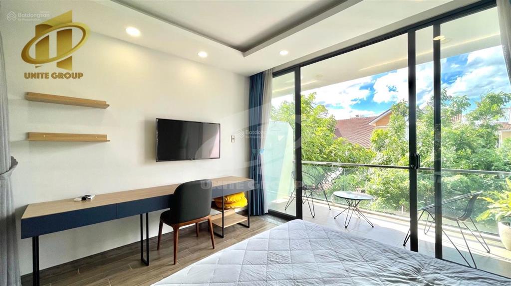 Cho thuê chdv mini fnt cao cấp mg riêng bancon to gần đh tdt  rmit  lotte dễ đi q4 q1 q5