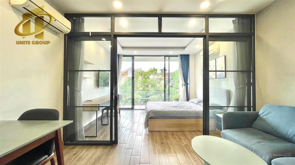 Cho thuê chdv mini fnt cao cấp mg riêng bancon to gần đh tdt  rmit  lotte dễ đi q4 q1 q5