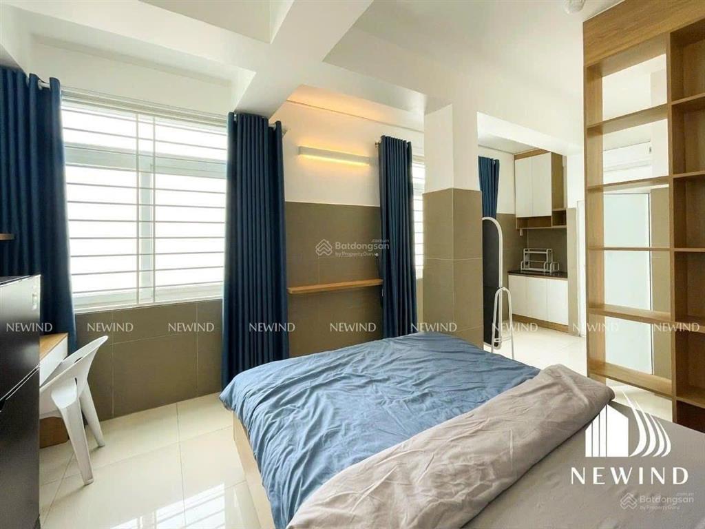 Cho thuê chdv mini fnt cao cấp mg riêng bancon to gần đh tdt  rmit  lotte dễ đi q4 q1 q5