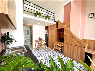 Cho thuê chdv gác cao 2m fnt cao cấp mg riêng cửa sổ to ở được 34ng gần đh tdtrmitlotte q4, q1