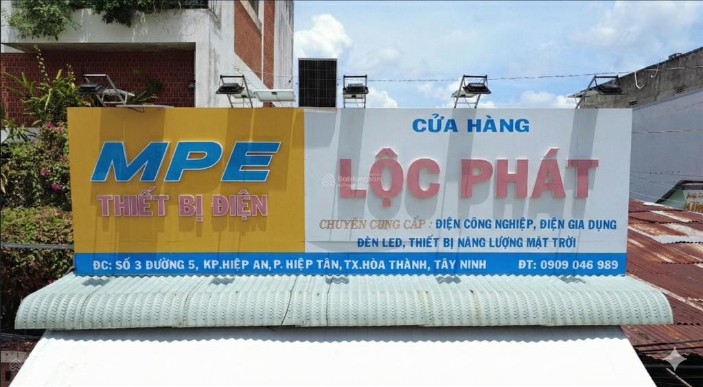 Chính chủ cần bán nhà mặt tiền chợ hiệp an  tây ninh (265m2)  sẵn cửa hàng điện  giá 3,2 tỷ