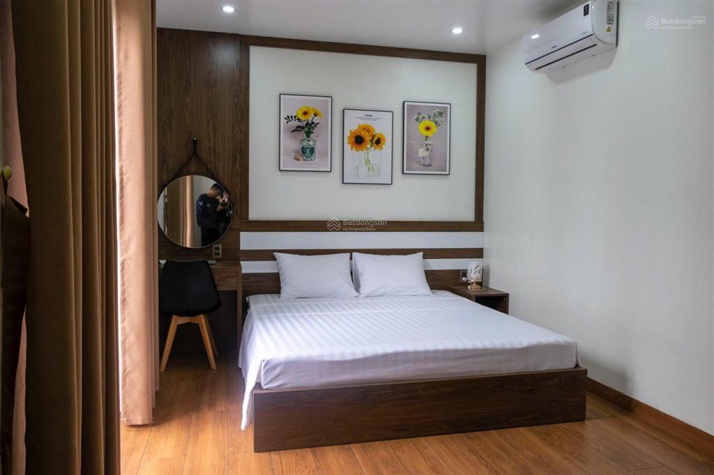 Bán liền kề harbor bay hạ long, full nội thất có thang máy. công năng 7 ngủ, giá cần bán
