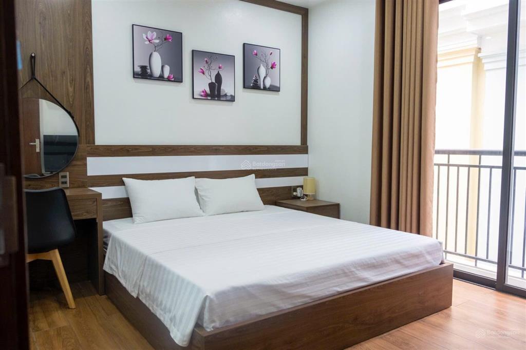 Bán liền kề harbor bay hạ long, full nội thất có thang máy. công năng 7 ngủ, giá cần bán