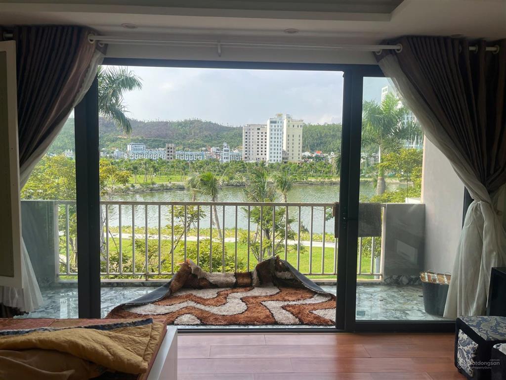Hơn 10 tỷ cho căn shophouse the little mặt bờ hồ dt 78m2 full nội thất, vài bước tới biển