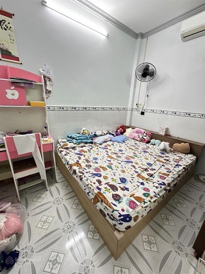 Tên lữa nối dài bình trị đông  hẻm xe hơi  sổ đủ 52m2  kết cấu cứng chắc