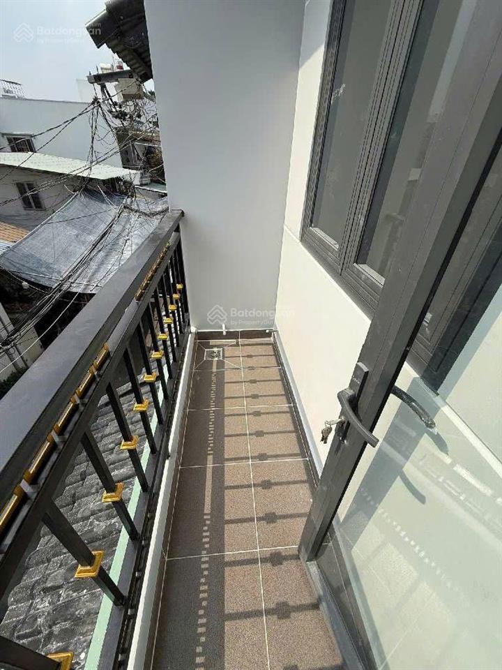 Hiếm tân kỳ tân quý  ngang khủng gần 8m hẻm xe hơi thông  bhh a