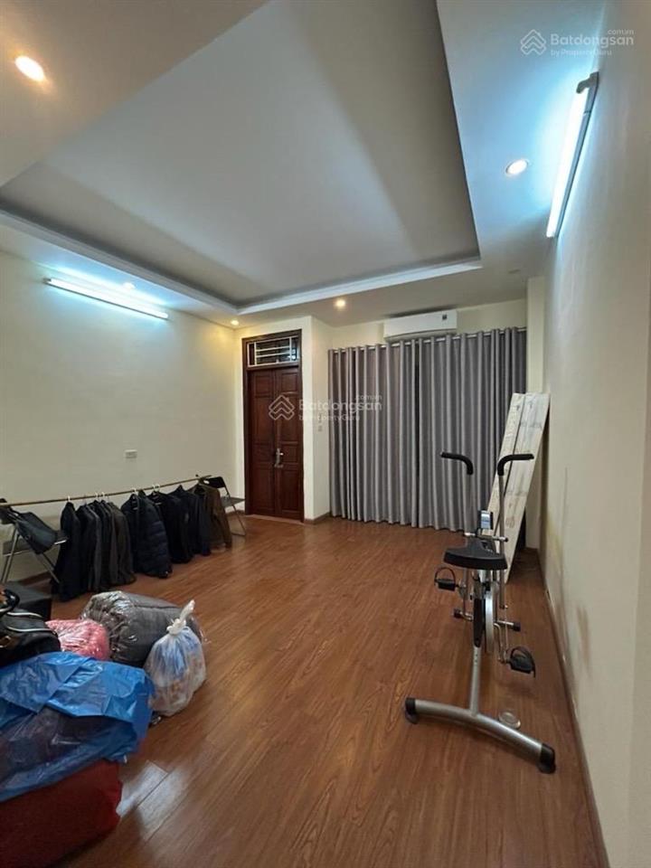 7,8 tỷ có nhà tạ quang bửu 40m 5 tầng mới đẹp