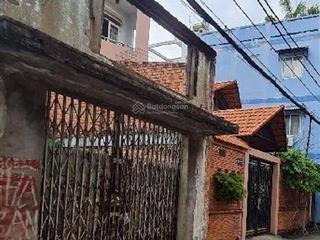 Nhà 2 mặt tiền thoáng mát . giá rẻ bất ngờ. chỉ 9.9 tỷ. có căn nhà 110m2 tìm không ra căn thứ 2