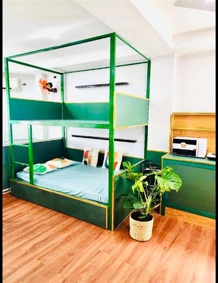 Lô góc ngang 4.7x12 5 tầng. thu nhập ổn định 40tr/th. vị trí lê đại hành f13 q11.