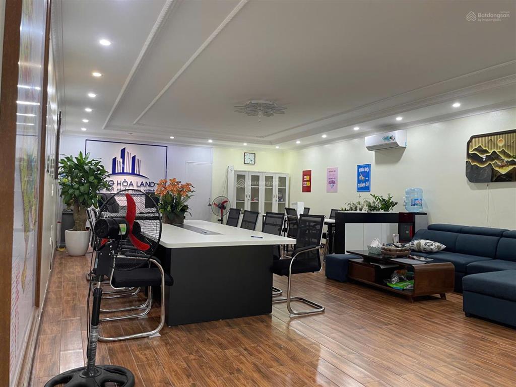 Chính chủ, bán nhà mặt đường 21b  nội thất đẹp  172m2 mặt tiền 6.01m nở hậu giá đầu tư