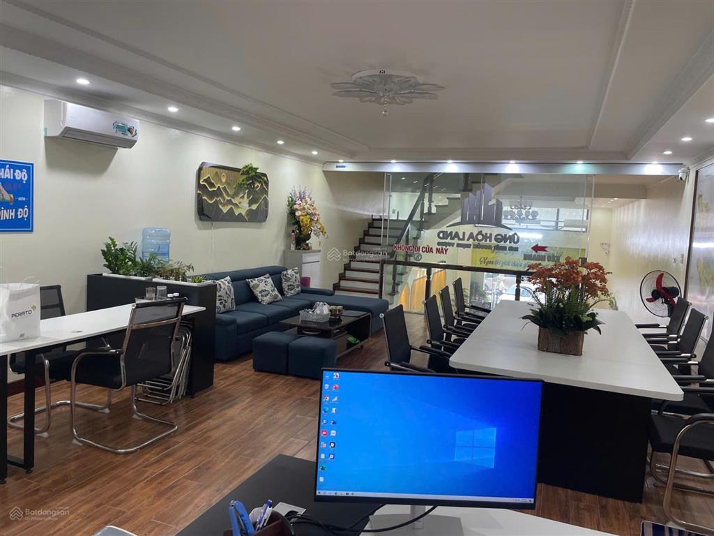 Chính chủ, bán nhà mặt đường 21b  nội thất đẹp  172m2 mặt tiền 6.01m nở hậu giá đầu tư