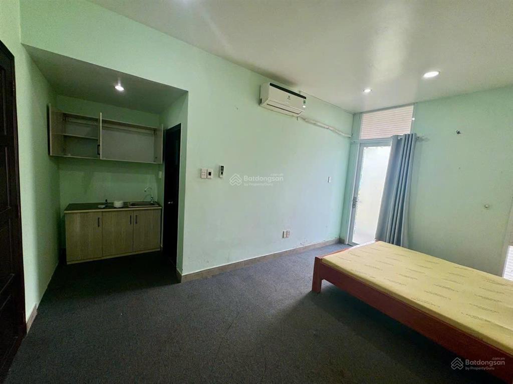 Phòng cho thuê ban công lầu 1, 40m kdc trung sơn  ban công rộng  full nội thất  5,7 triệu/tháng