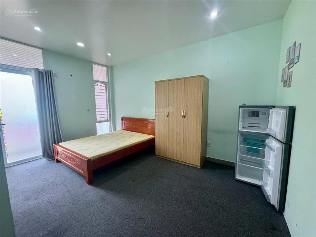 Phòng cho thuê ban công lầu 1, 40m kdc trung sơn  ban công rộng  full nội thất  5,7 triệu/tháng