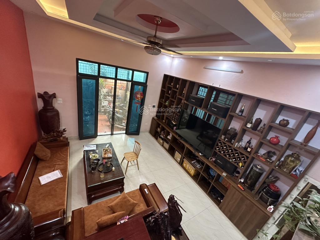 Bán nhà tây hồ dân xây 60m 4 tầng mt 4,5m 10,8 tỷ