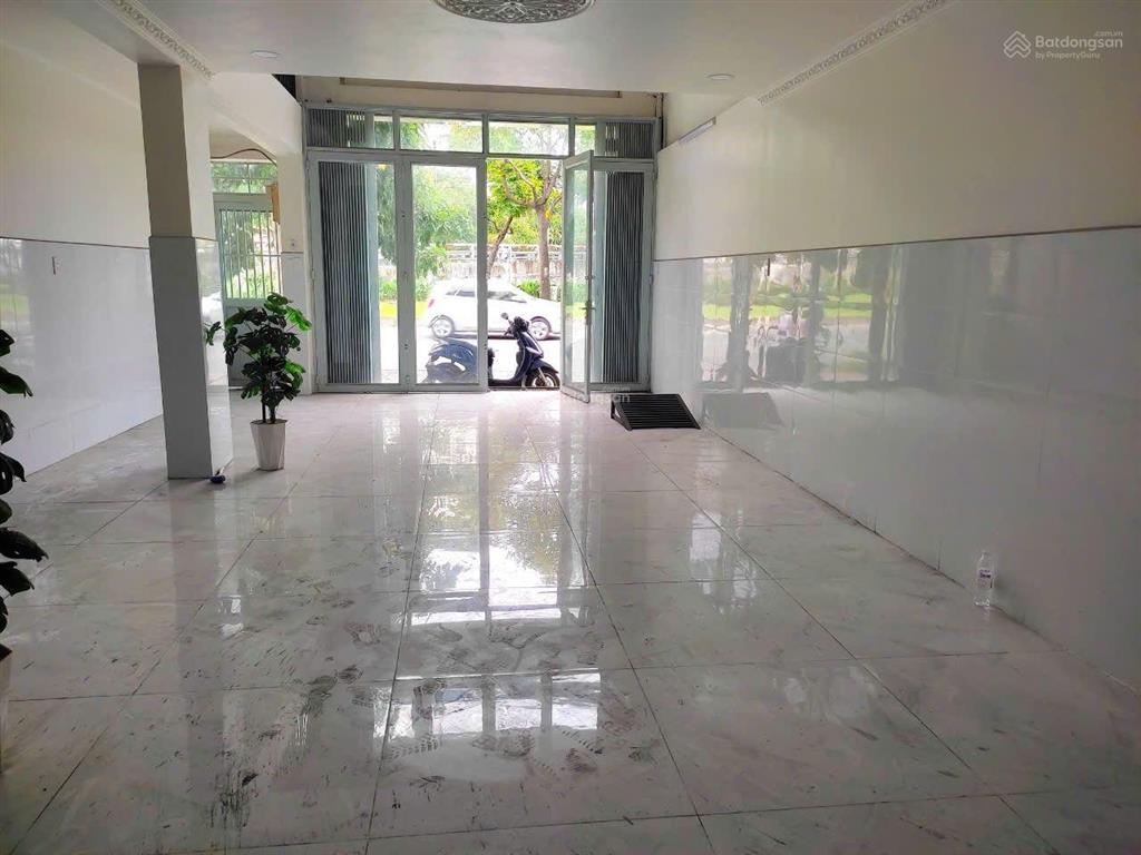 Nhà 60m2x4tầng mt đường tô ký 16m ngay cv phần mềm quang trung sát gò vấp 6tỷ79