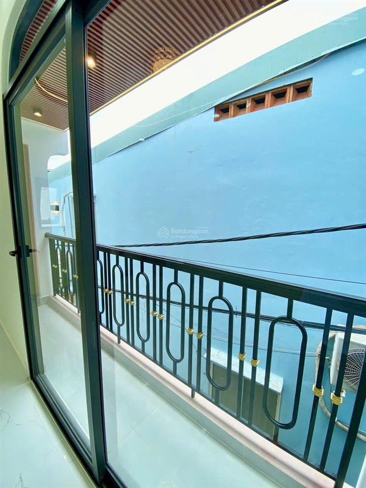 Bán nhà nhỏ đẹp lung linh phường tân sơn nhì, tân phúdt 23m2/ 3ty6,shr, 2pn, đúc kiên cố