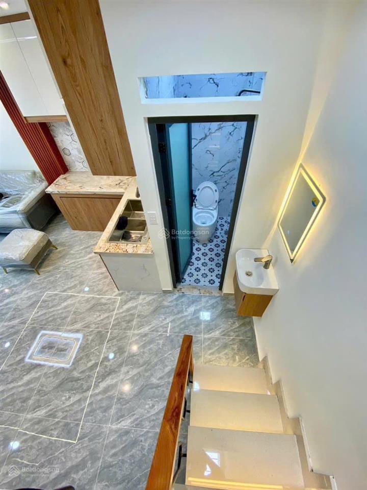 Bán nhà nhỏ đẹp lung linh phường tân sơn nhì, tân phúdt 23m2/ 3ty6,shr, 2pn, đúc kiên cố