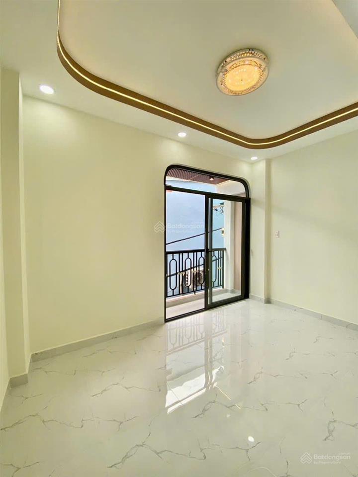 Bán nhà nhỏ đẹp lung linh phường tân sơn nhì, tân phúdt 23m2/ 3ty6,shr, 2pn, đúc kiên cố