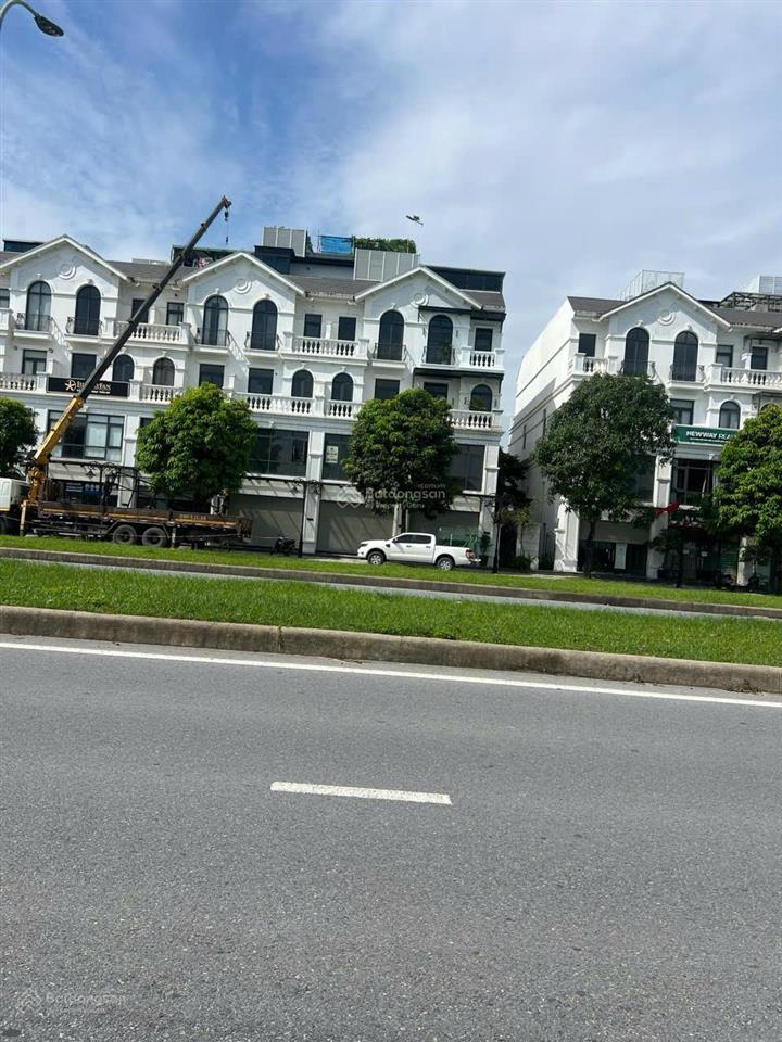 Biệt thự sao biển 23 đường 40m kinh doanh đỉnh vinhomes oceanpark 1 đang cho thuê 350tr/năm