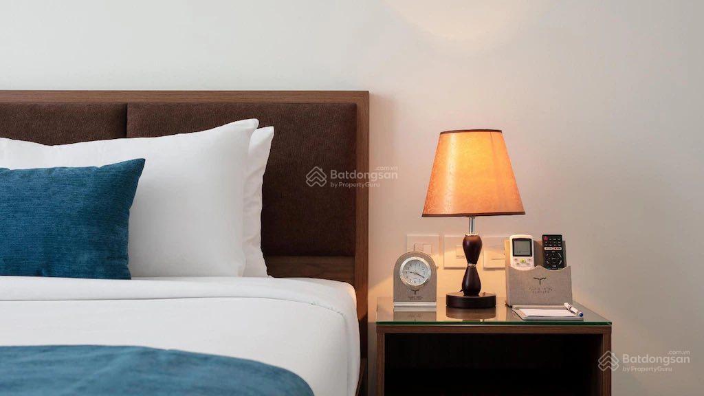 Bán ks 8 t hiện đại, chỉ 2 nhà ra mặt phố kim mã, dòng tiền 400 tr/tháng, mặt tiền 9m, nở hậu, gpxd