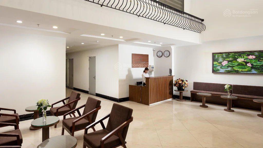 Bán ks 8 t hiện đại, chỉ 2 nhà ra mặt phố kim mã, dòng tiền 400 tr/tháng, mặt tiền 9m, nở hậu, gpxd