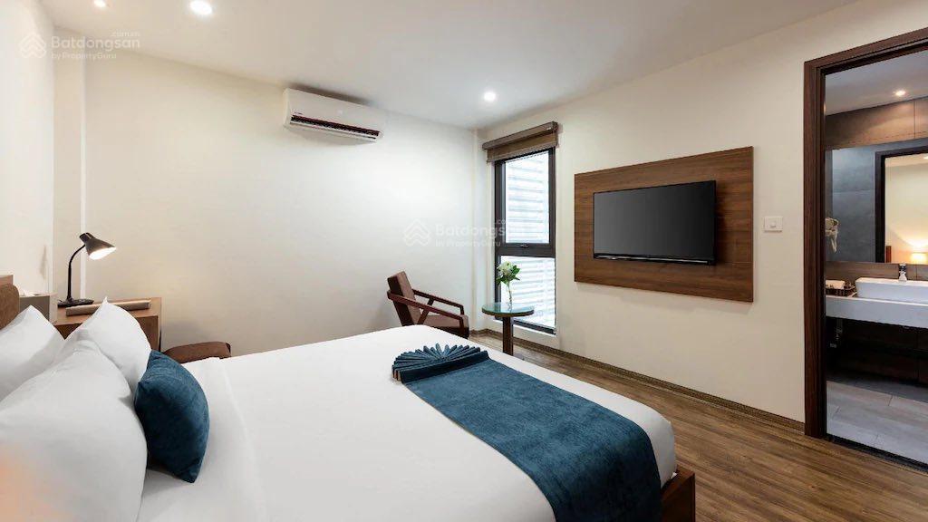 Bán ks 8 t hiện đại, chỉ 2 nhà ra mặt phố kim mã, dòng tiền 400 tr/tháng, mặt tiền 9m, nở hậu, gpxd