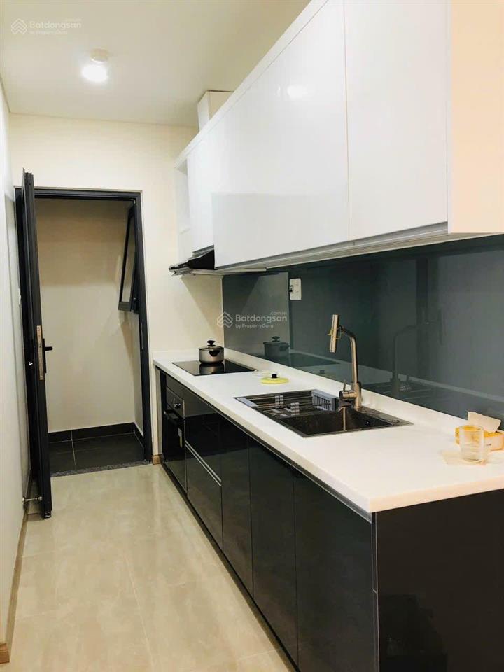 Cần cho thuê căn hộ cao cấp monarchy 2 phòng ngủ full nội thất