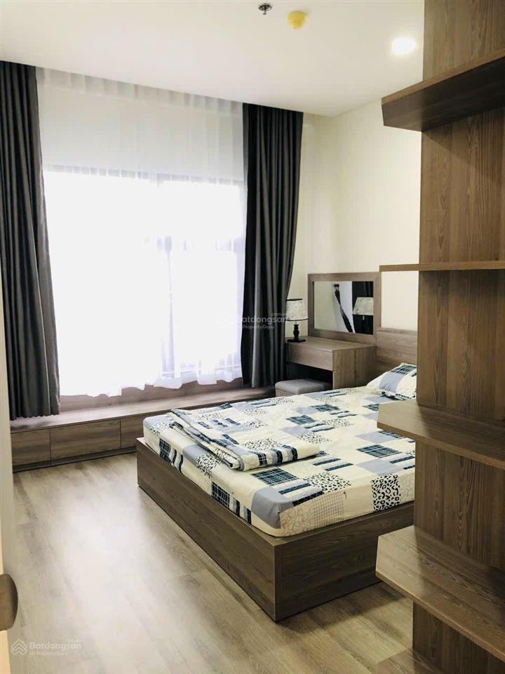 Cần cho thuê căn hộ cao cấp monarchy 2 phòng ngủ full nội thất