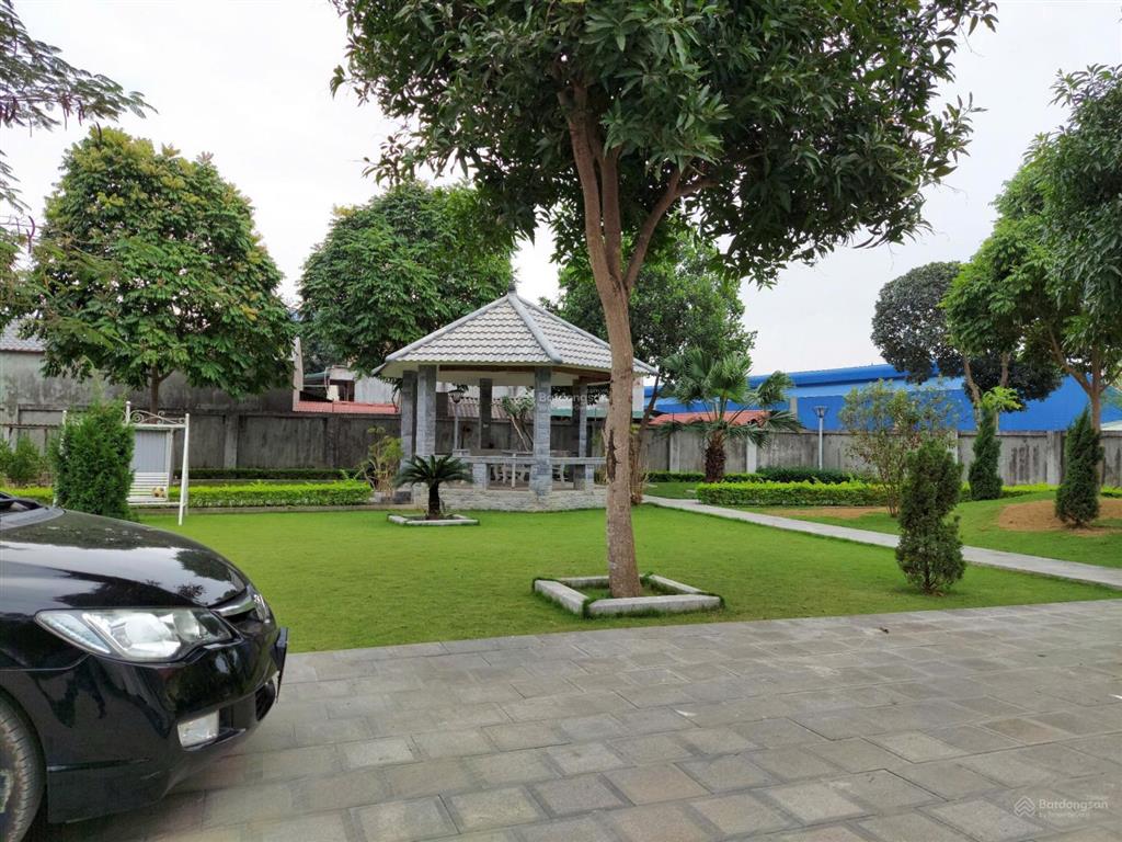 Bán đất khoang mái 1354 m2 đồng trúc thạch thất, giá 25 triệu / m2 mặt tiền 40m