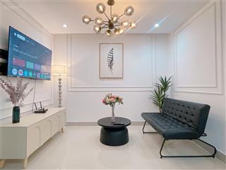 Cho thuê 3 phòng ngủ cc bmc quận 1. mặt tiền võ văn kiệt. nhà như hình. dài và ngắn hạn