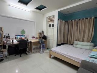 Nhà 2 tầng hxh đậu trong nhà hoàng bật đạt, p.15, tân bình, 4,5x12m 5,9 tỷ